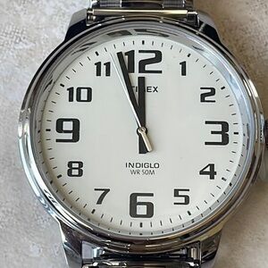 Timex men battery water resistant 50m indiglo stainless steel